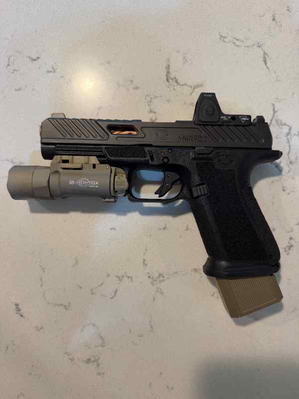 Shadow Systems MR920L + RM09 + Surefire X300
