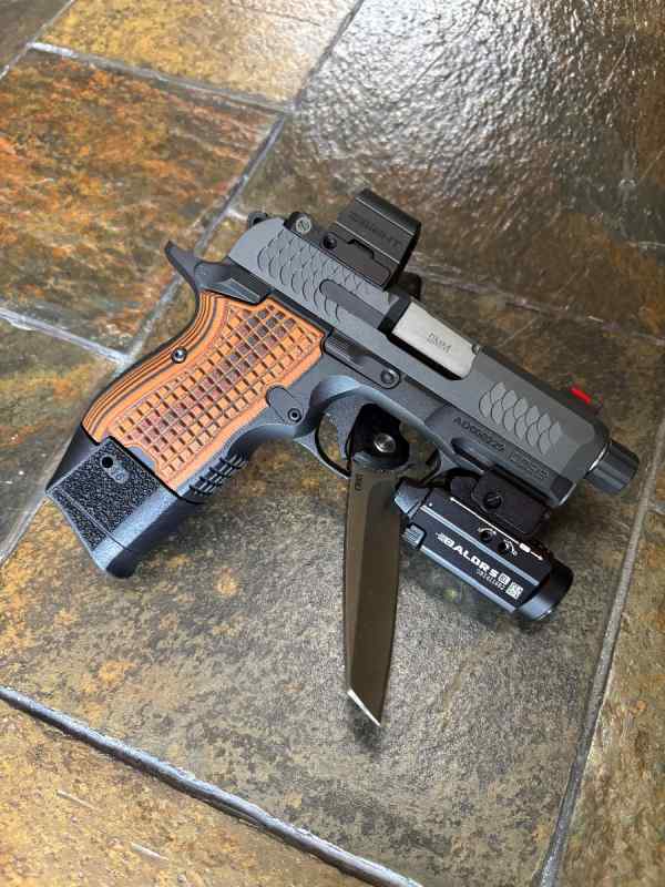WTS/WTT  Kimber CDS9 TFS