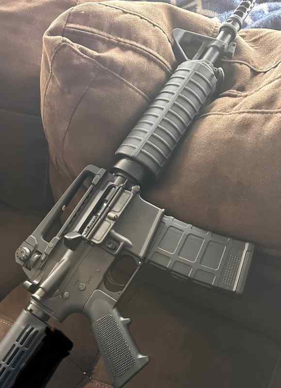 10.5” AR-15 classic mini m16 style