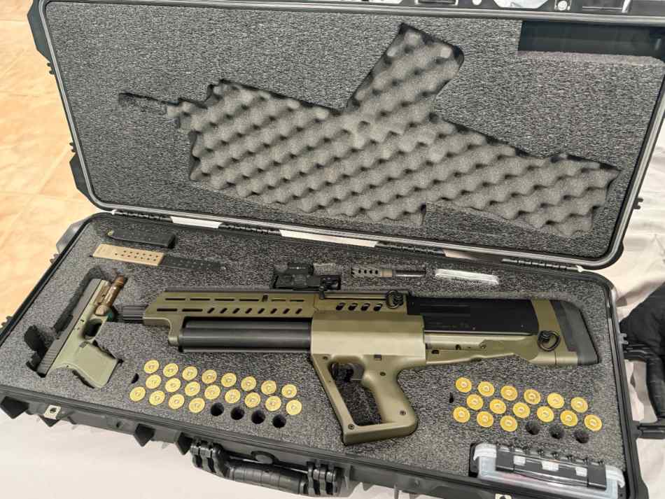Tavor TS-12 Shotgun 12 gauge 17 shot/ Glock 21