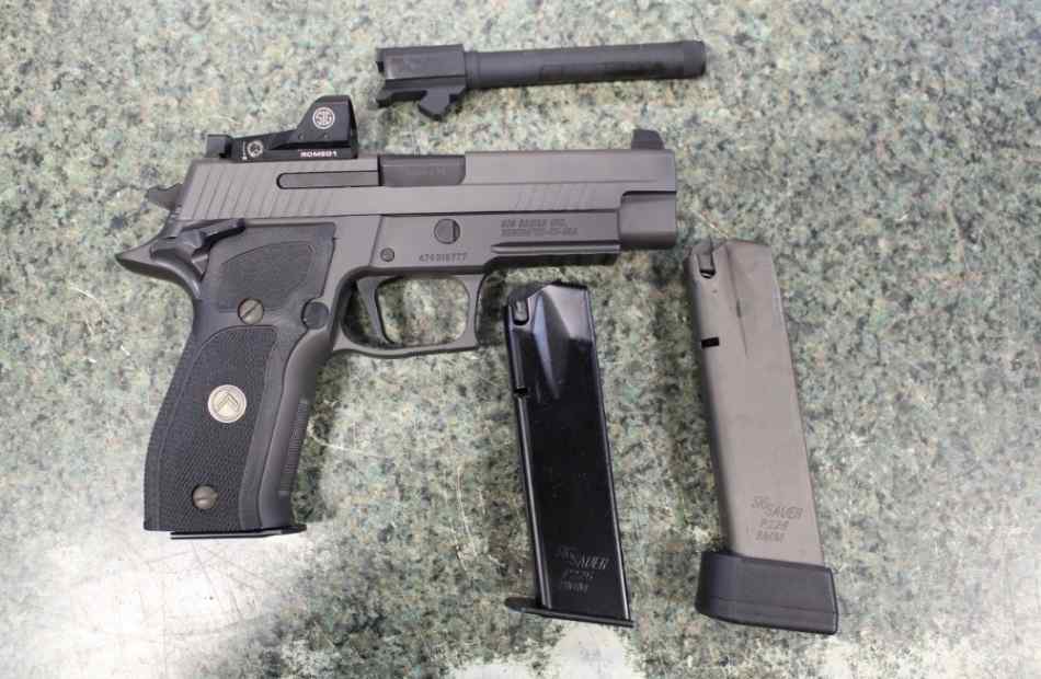 Sig P226 Legion Romeo1 9mm
