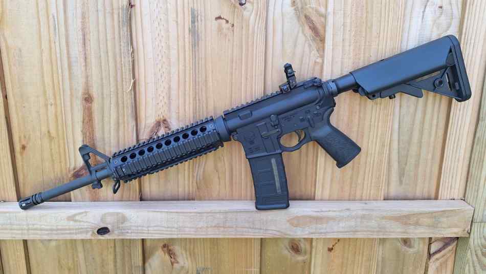 New! AR-15 Spikes Tactical Rifle M4 Styled Rifle |